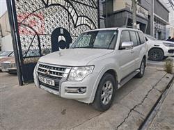 ميتسوبيشي باجيرو